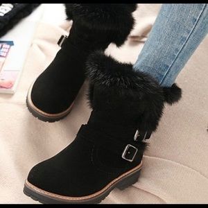 Black Buckle-Detail Faux Fur-Trim Ankle Boot